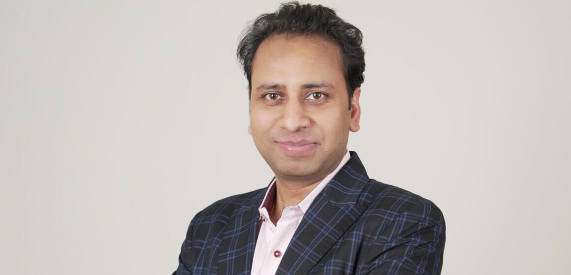 From Dull to Fresh: The One Ingredient That Fixes Seasonal Skin