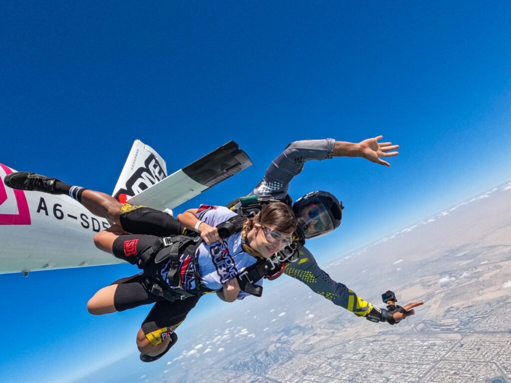 Where world-class expertise meets once-in-a-lifetime experiences: tandem
skydiving with Skydive Dubai.
